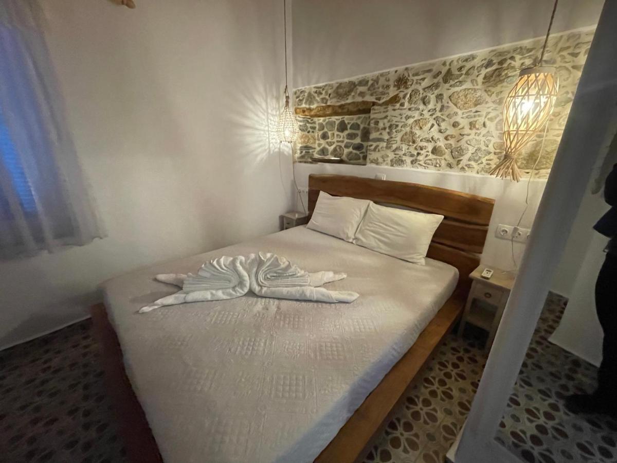 Burgos Barrio Hotel Naxos City Ngoại thất bức ảnh
