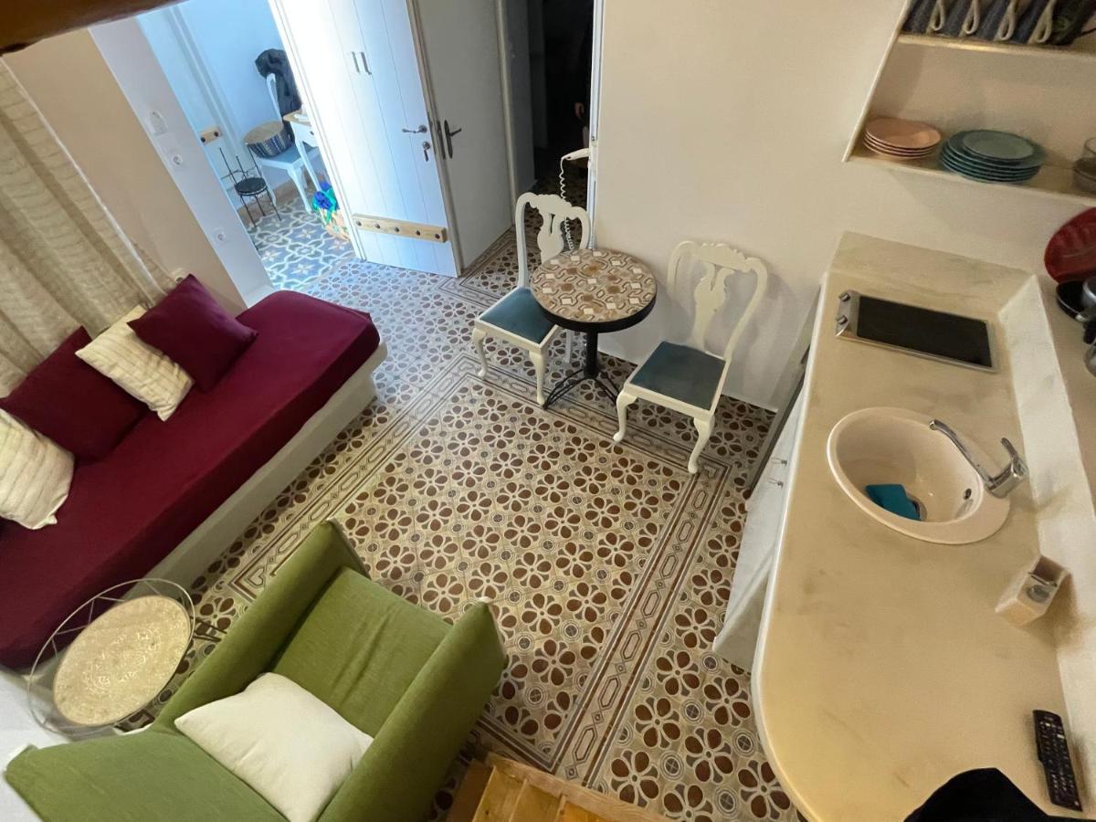 Burgos Barrio Hotel Naxos City Ngoại thất bức ảnh