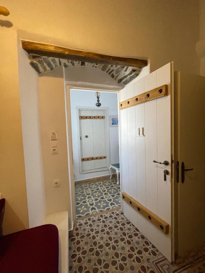 Burgos Barrio Hotel Naxos City Ngoại thất bức ảnh