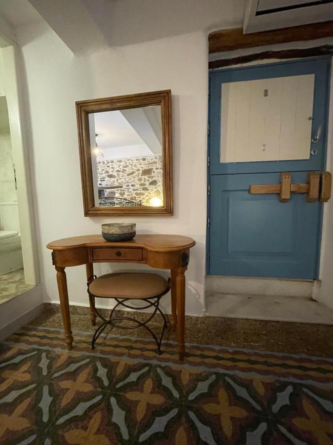 Burgos Barrio Hotel Naxos City Ngoại thất bức ảnh