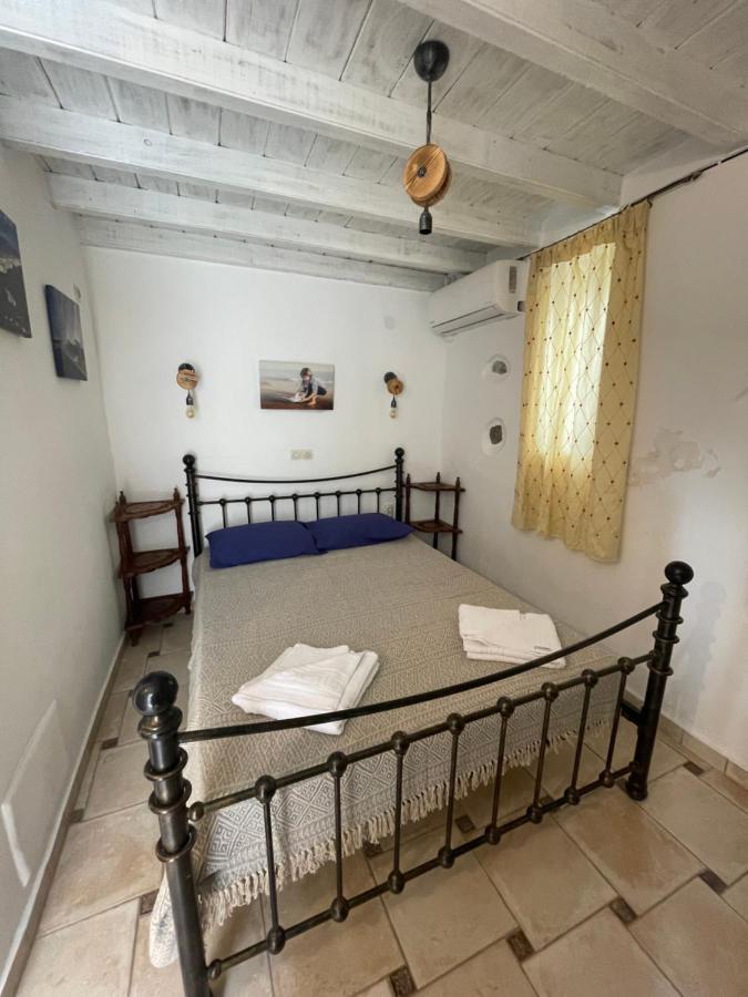 Burgos Barrio Hotel Naxos City Ngoại thất bức ảnh