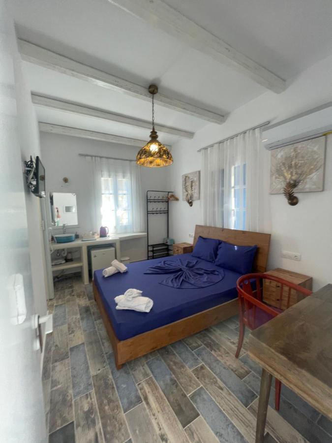 Burgos Barrio Hotel Naxos City Ngoại thất bức ảnh