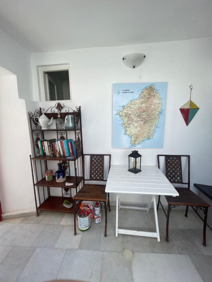 Burgos Barrio Hotel Naxos City Ngoại thất bức ảnh